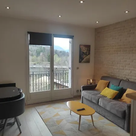 Apartment Sweet *